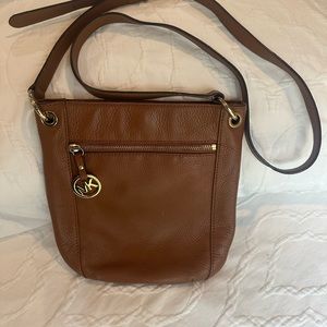 MICHAEL KORS CROSSBODY